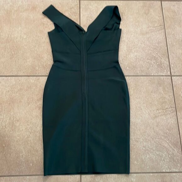 House of CB Ginevra Dress - Picture 5 of 11